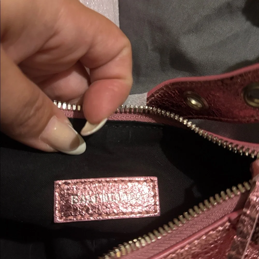 Balenciaga Pink Le Cagole Xs Shoulder Bag Metallized With Rhinestones - Picture 10 of 15